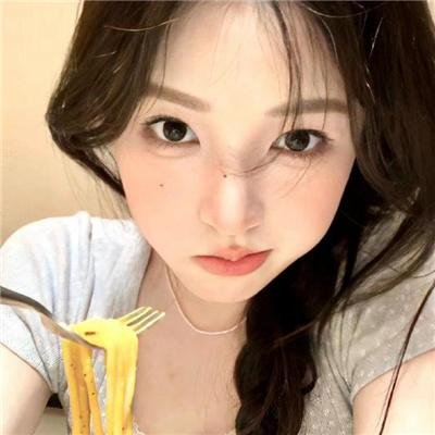 他的摩托，她的岛